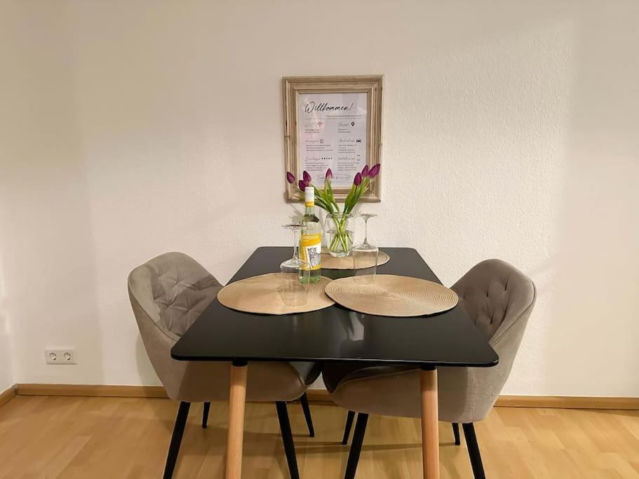 Gemuetliche 2-Zimmer Wohnung Im Zentrum ノイミュンスター エクステリア 写真