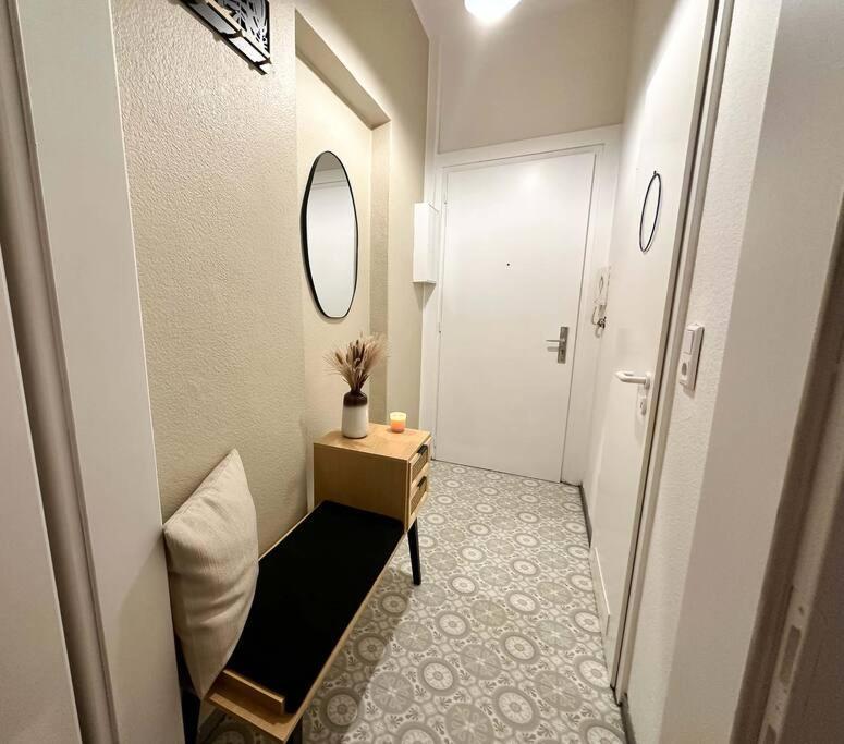 Gemuetliche 2-Zimmer Wohnung Im Zentrum ノイミュンスター エクステリア 写真
