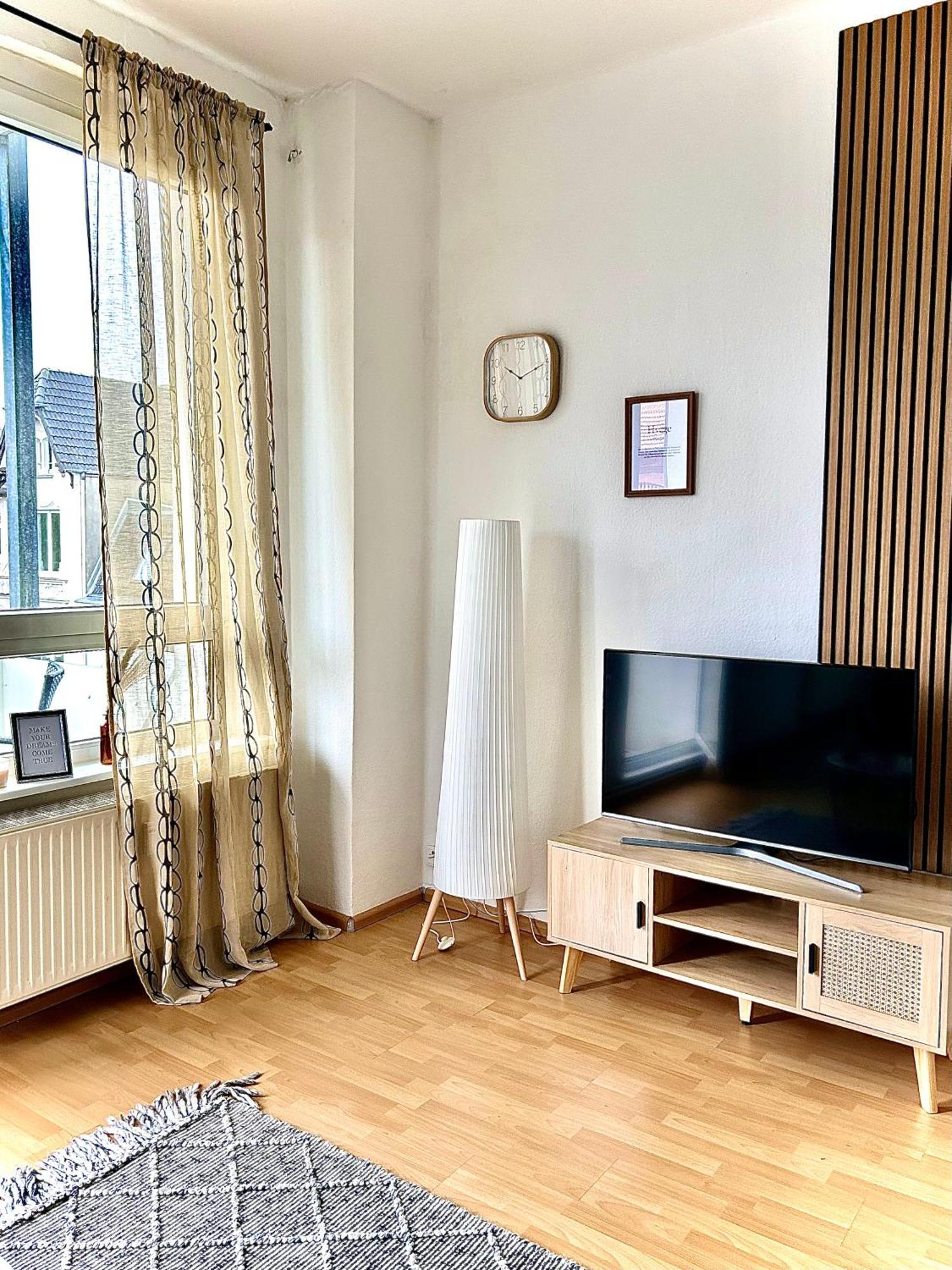 Gemuetliche 2-Zimmer Wohnung Im Zentrum ノイミュンスター エクステリア 写真